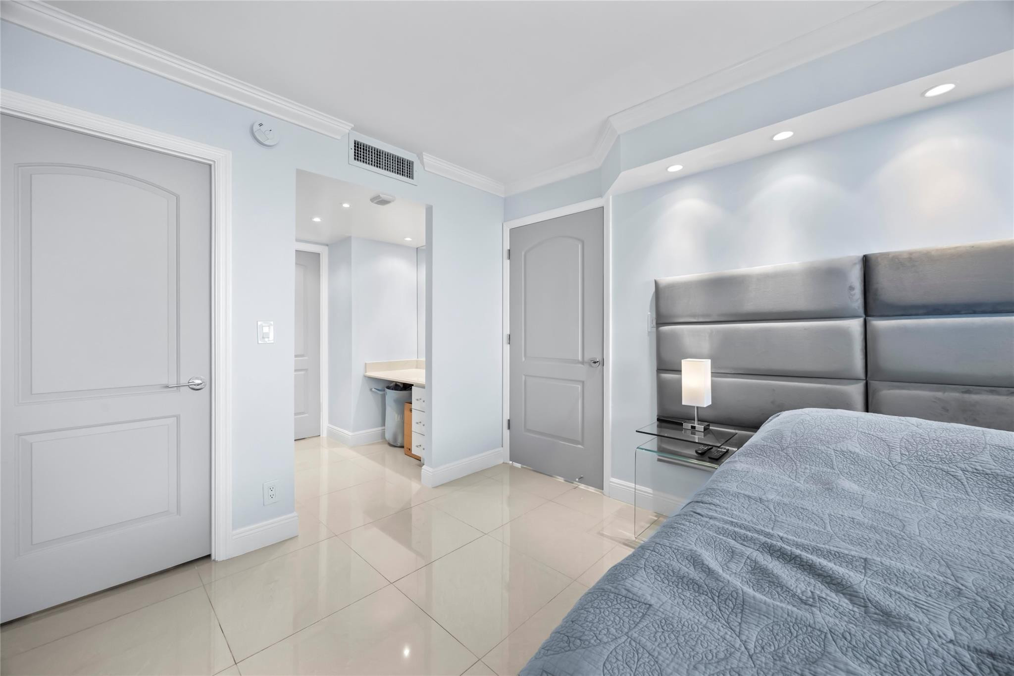 PARKER PLAZA CONDO - Residential