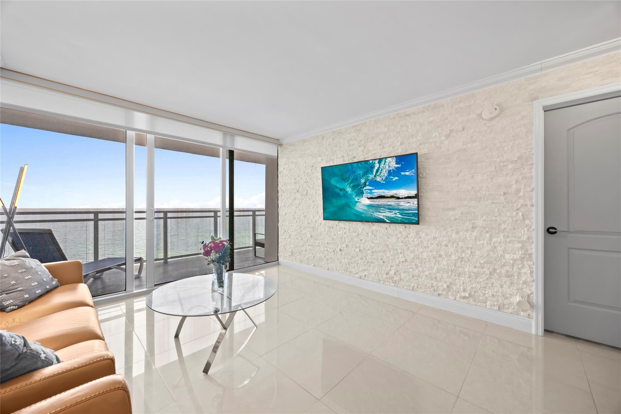 2030 S Ocean Drive 1216