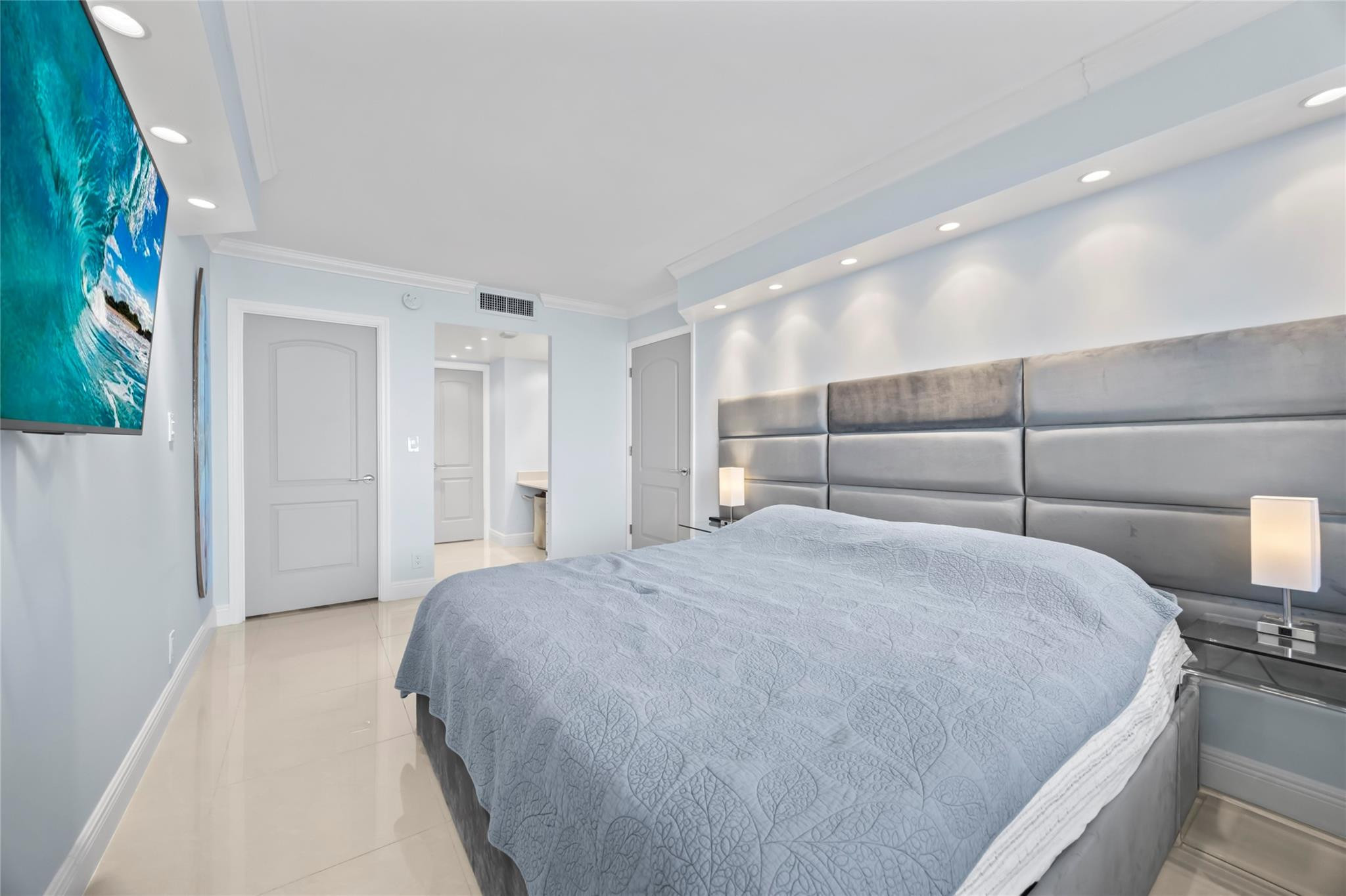 PARKER PLAZA CONDO - Residential