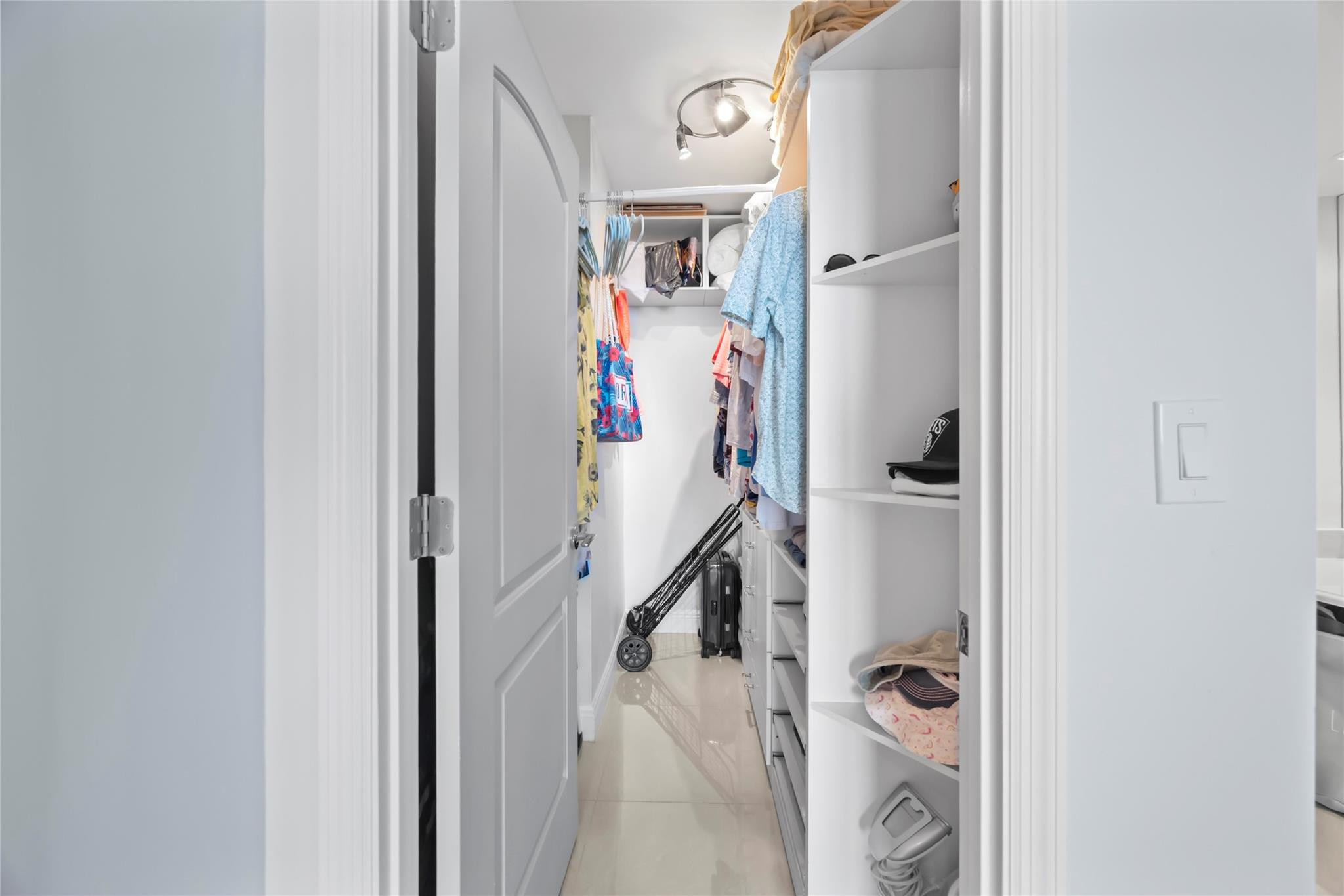 PARKER PLAZA CONDO - Residential