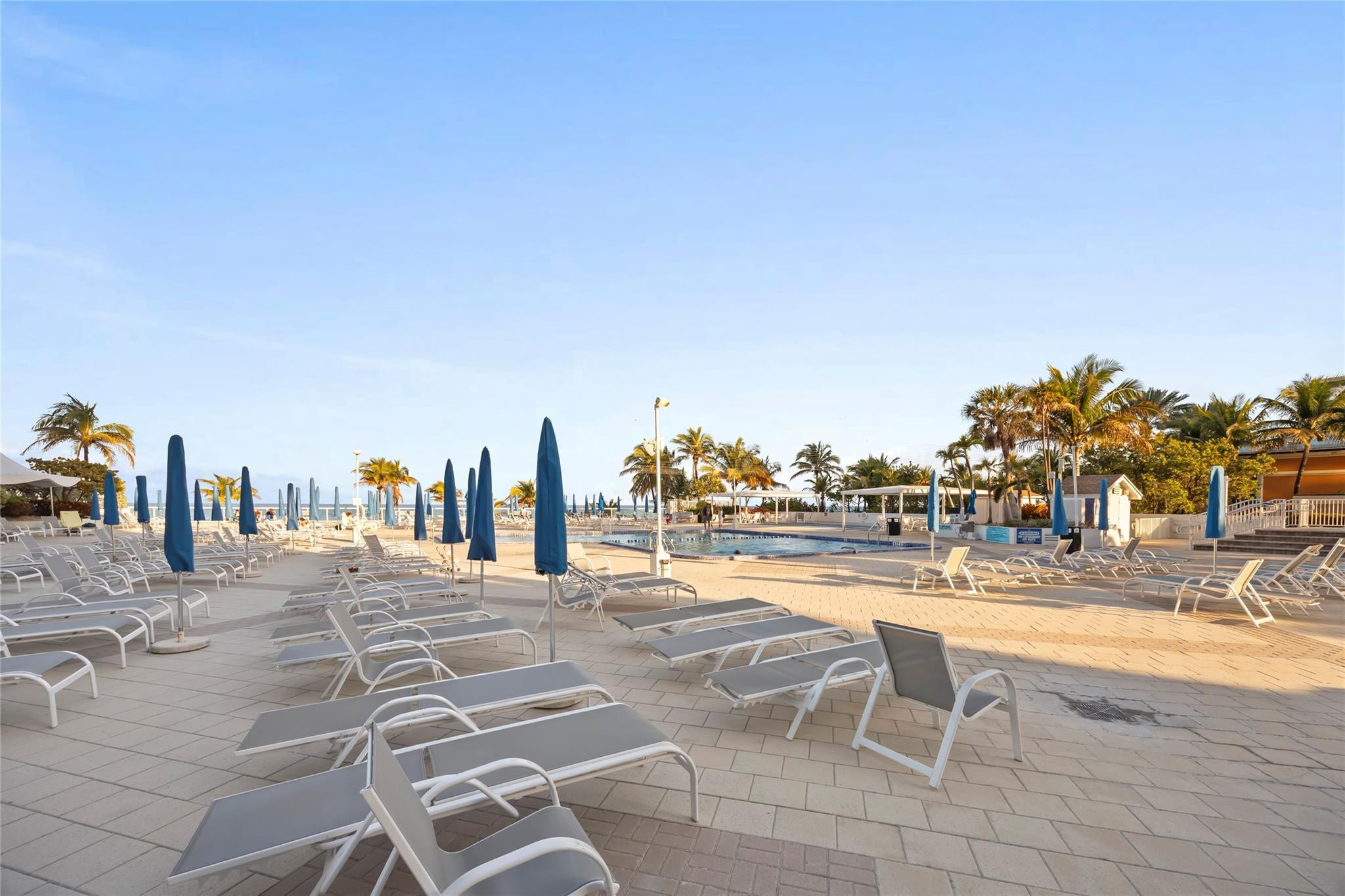 PARKER PLAZA CONDO - Residential