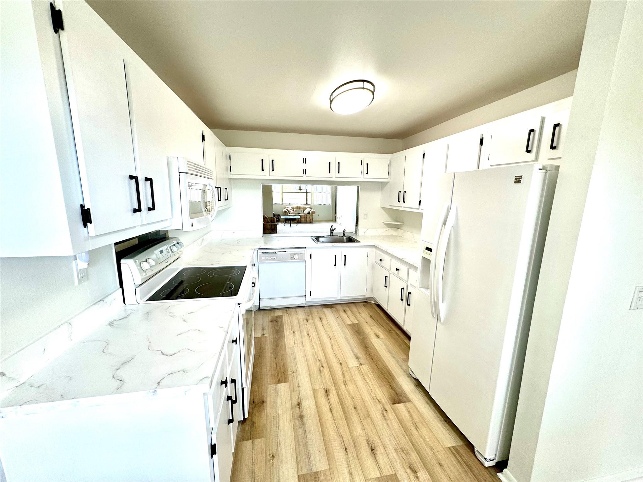 Sunrise Lakes Phase 4 - Residential