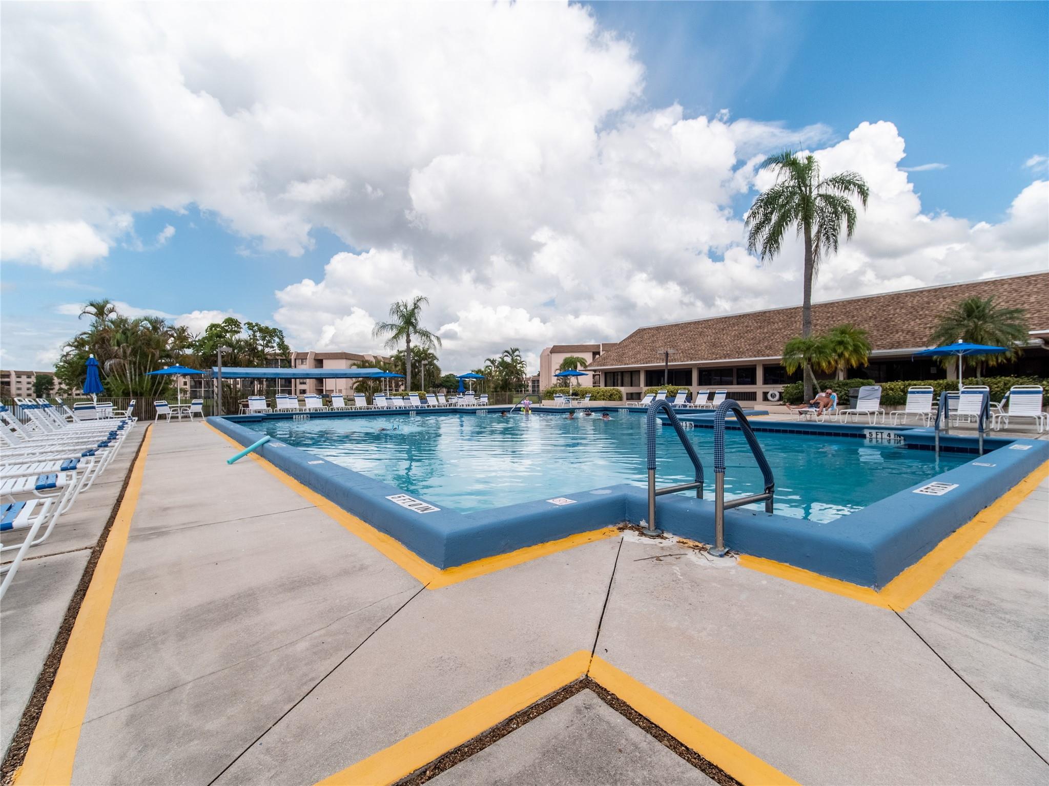 Sunrise Lakes Phase 4 - Residential