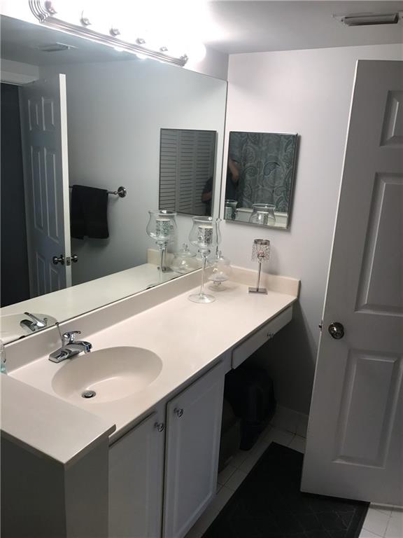 Palms Point - Residential Lease