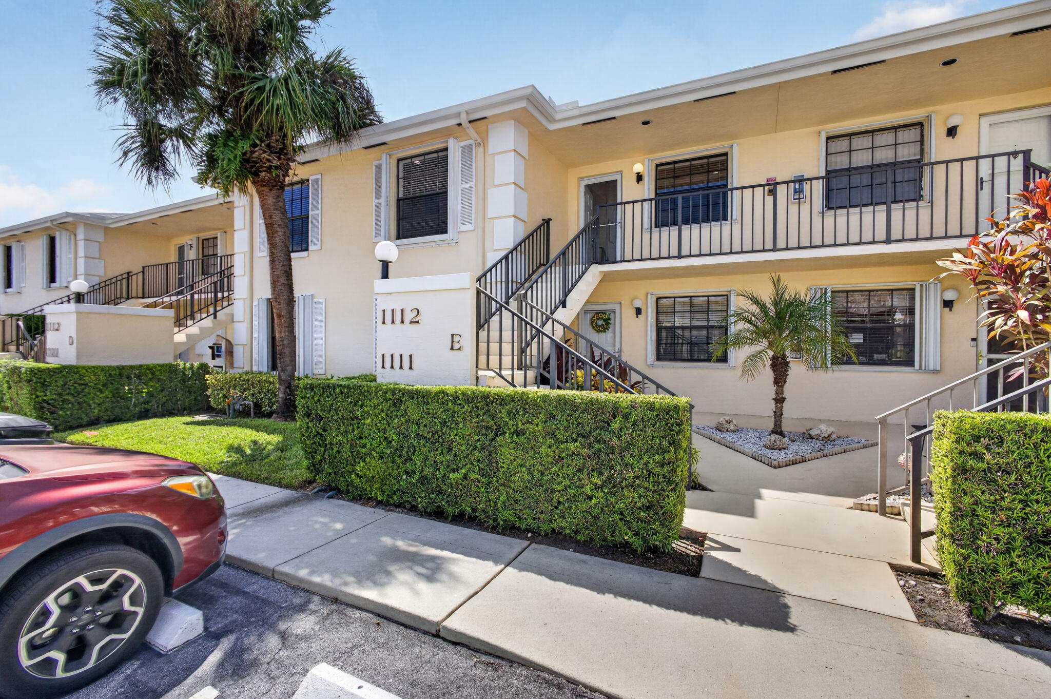 1112 KEYSTONE Drive E