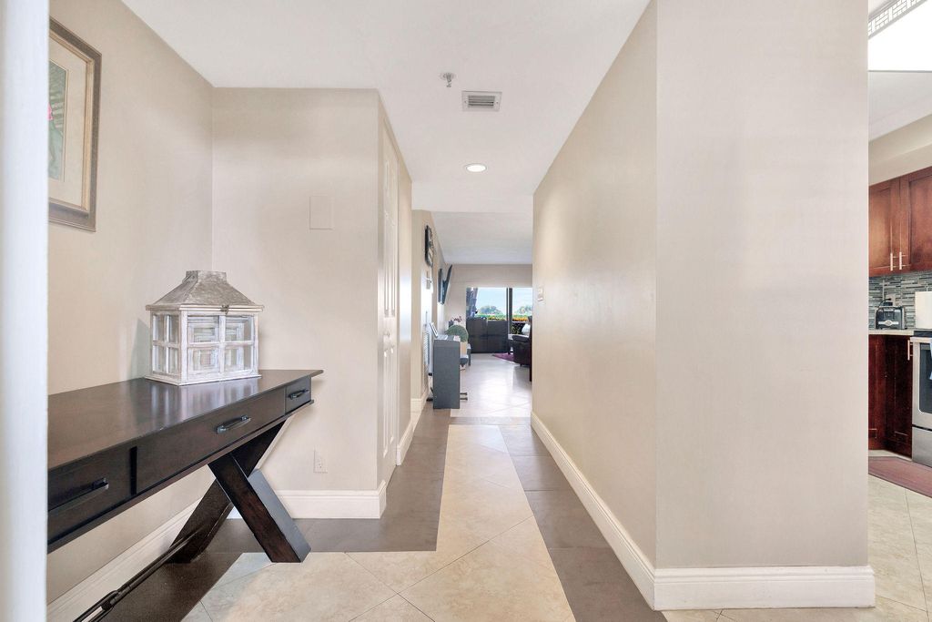 Photo of 6662 W Boca Del Mar 116 Drive #116, Boca Raton, FL 33433 (MLS # R11119560)