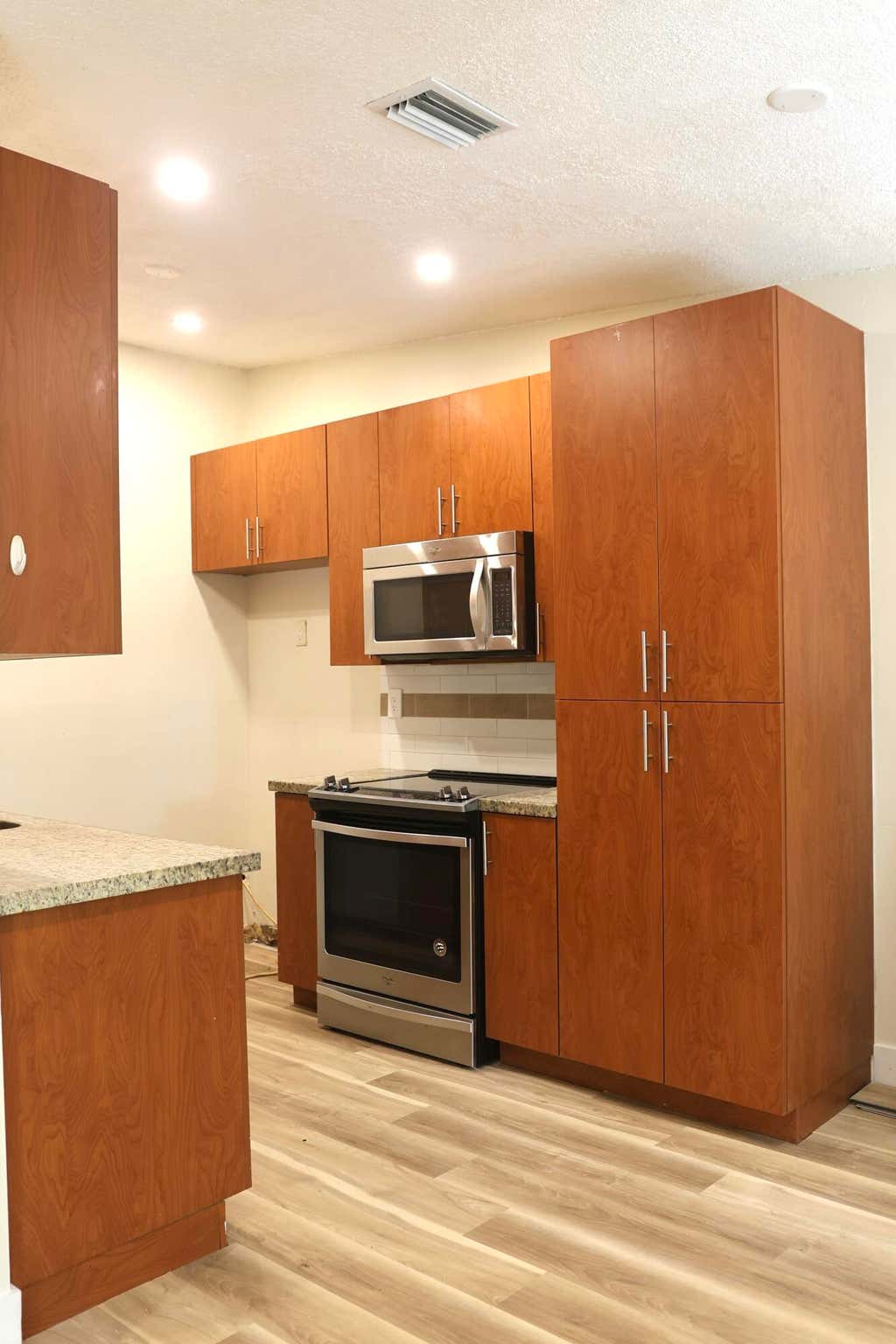 Photo of 7914 PEMBROKE Road #7914, Miramar, FL 33023 (MLS # B26057640)