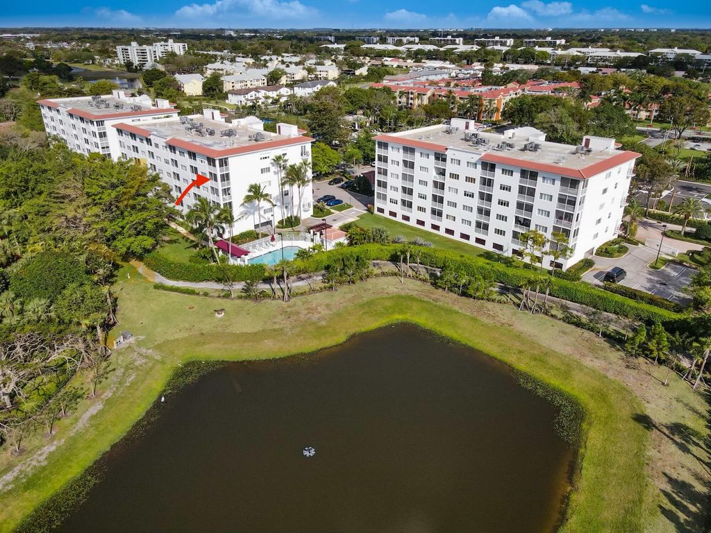 Photo of 22703 Camino Del Mar #51, Boca Raton, FL 33433 (MLS # R10967118)