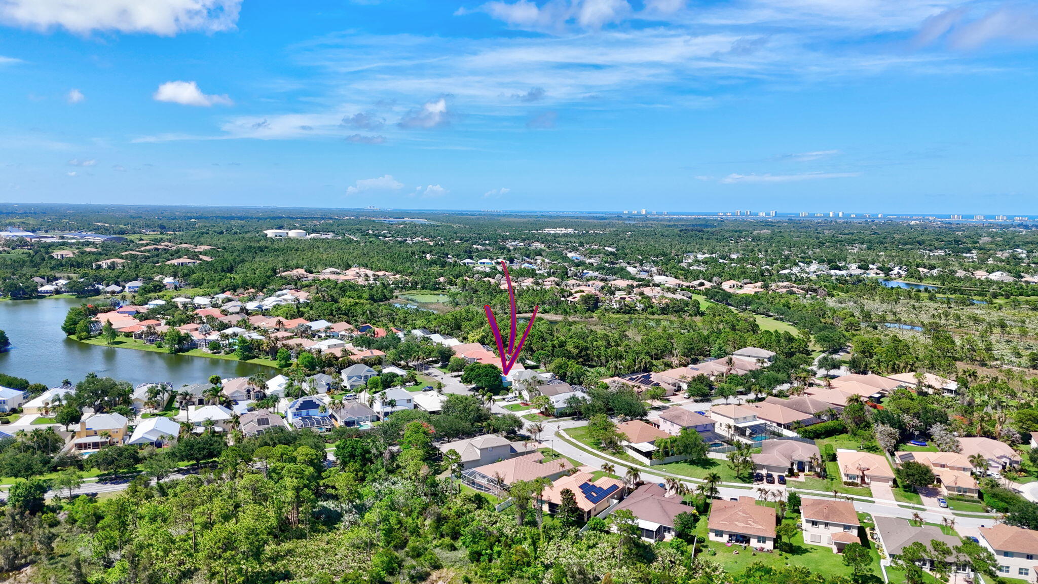 PINEAPPLE PLANTATION - Residential