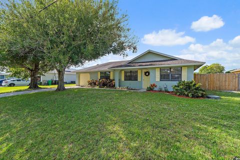 2186 SE Trillo Street Port St Lucie FL 34952