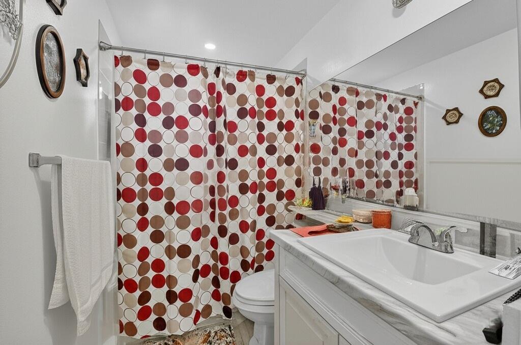 5340 Las Verdes Circle 303