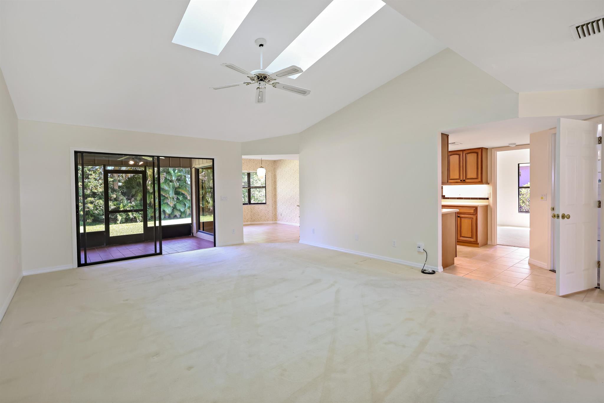 TIERRA LINDA ESTATES - Residential