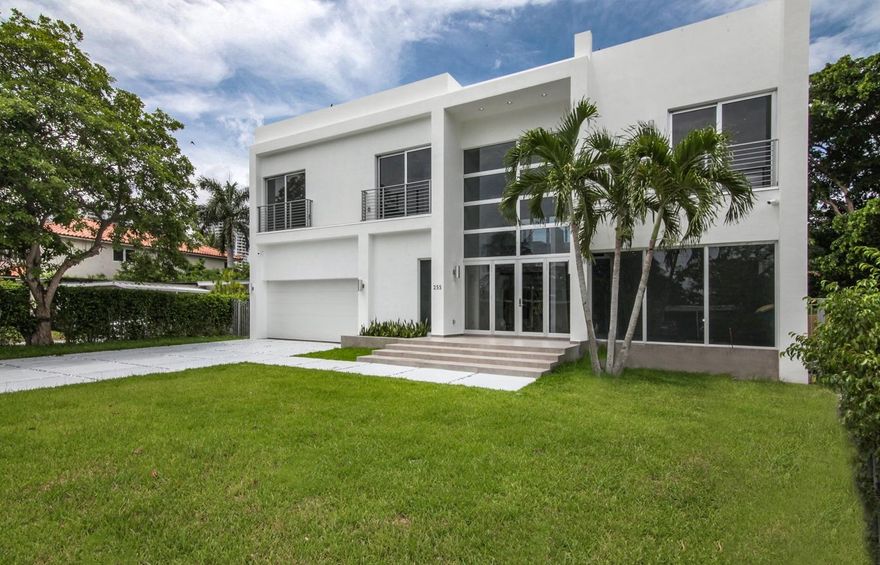 Beautiful ultra-modern spacious home located in the highly-coveted neighborhood of Golden Shores, only a short walk from a beautiful beach. Floor to ceiling windows allow natural light to flow through the open space onto gleaming white porcelain floors. The sliding patio doors open onto a deck with a large swimming pool. Large modern kitchen includes marble countertops and Sub-Zero Wolf appliances. The owners spared no expense in designing and constructing this house which was completed in 2016.