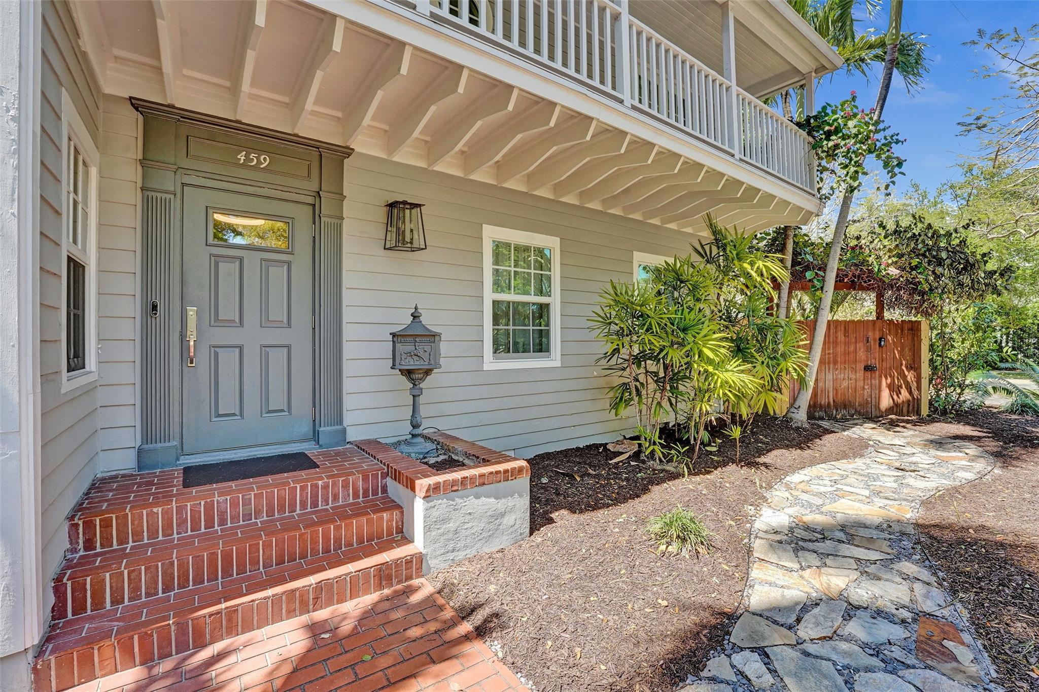 459 NE 15th Ave