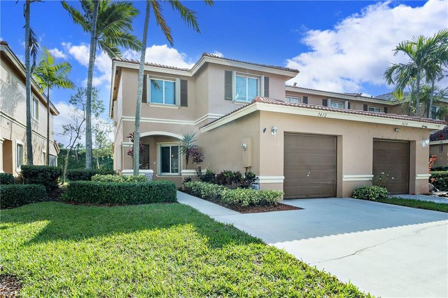 Immaculate lakefront townhome with 3 bedrooms 2.5 bath plus den/office and 1 car garage. This spacious corner unit features gorgeous laminate wood flooring throughout, kitchen with granite countertops and stainless steel appliances, laundry room, screened patio with extra storage, complete accordion storm shutters,  Trane A/C with UV light, double car driveway.  Turtle Cay 24hr manned gated community with luxury amenities, including pool, clubhouse with fitness center, tennis & volleyball courts, playground & picnic pavilion. Located near Rapids Water Park, Ballpark of the Palm Beaches, public Golf course, Palm Beach Outlets and more.
