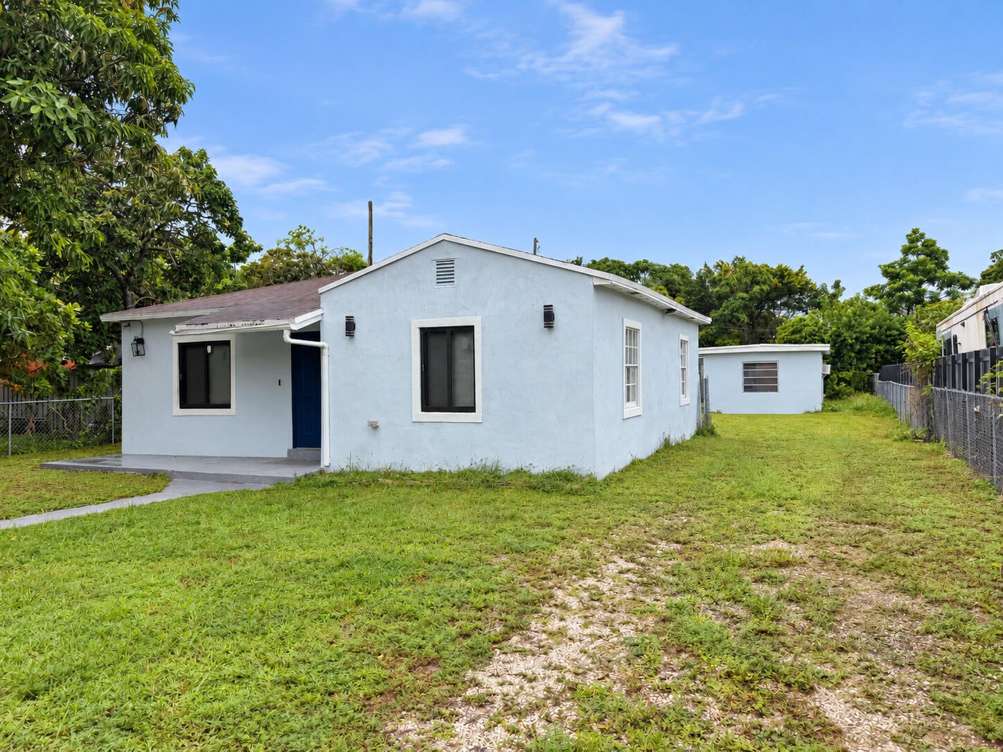 925 NW 121st Street