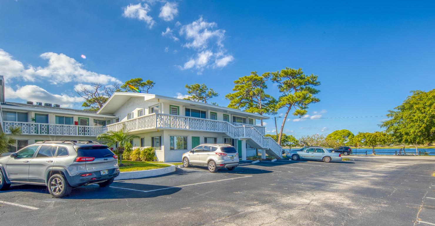 LAKESIDE POINT APT NO 2 COND DECL IN - Residential