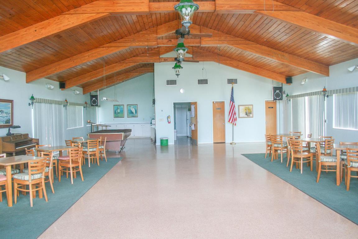 LAKESIDE POINT APT NO 2 COND DECL IN - Residential