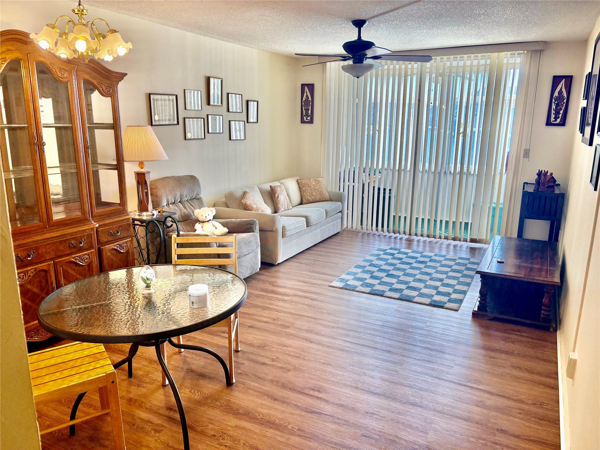 SUNRISE LAKES Phase 1 - Residential