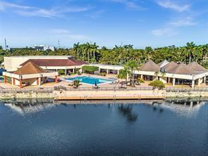 SUNRISE LAKES Phase 1 - Residential