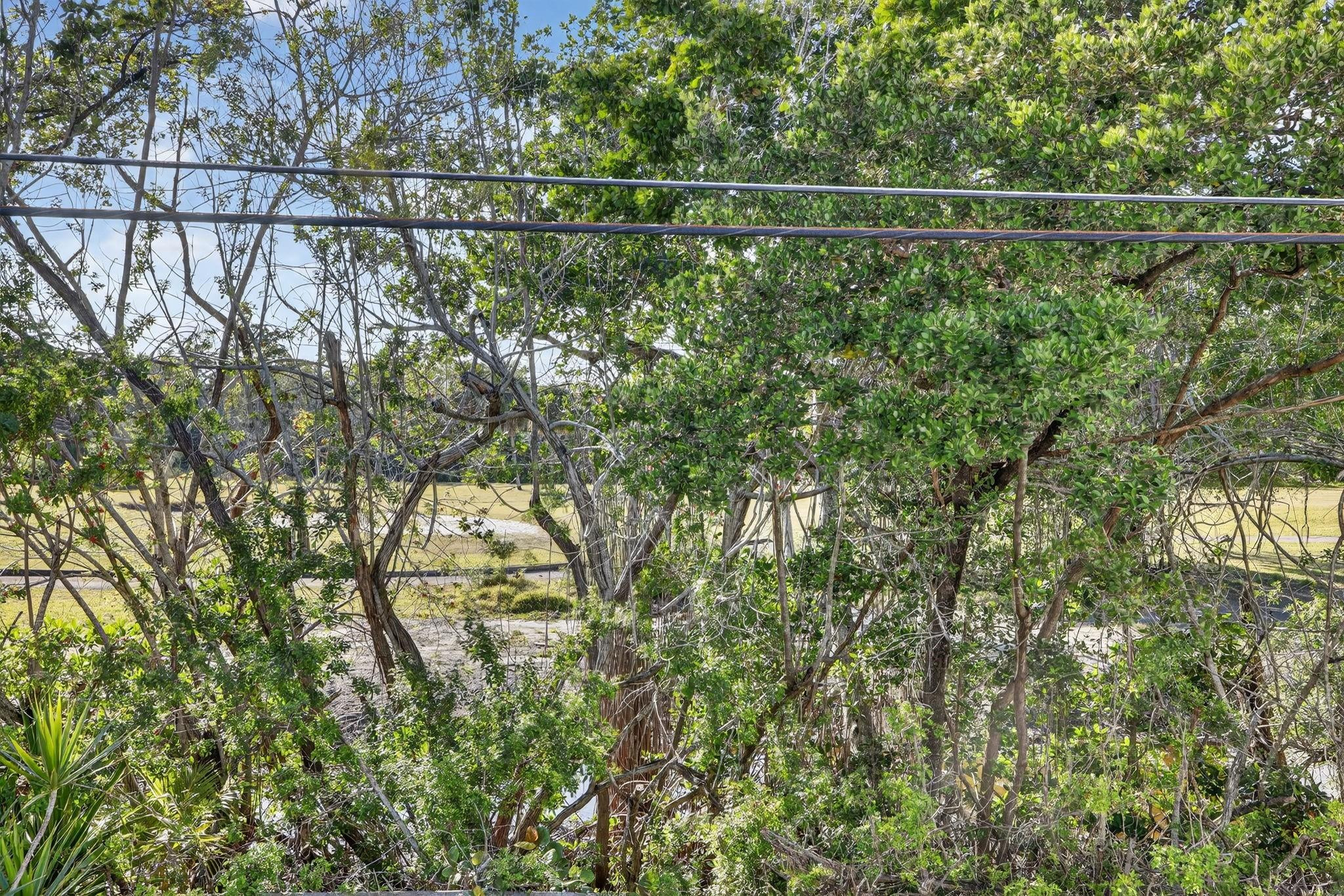 CRYSTAL COURT MANOR - Residential