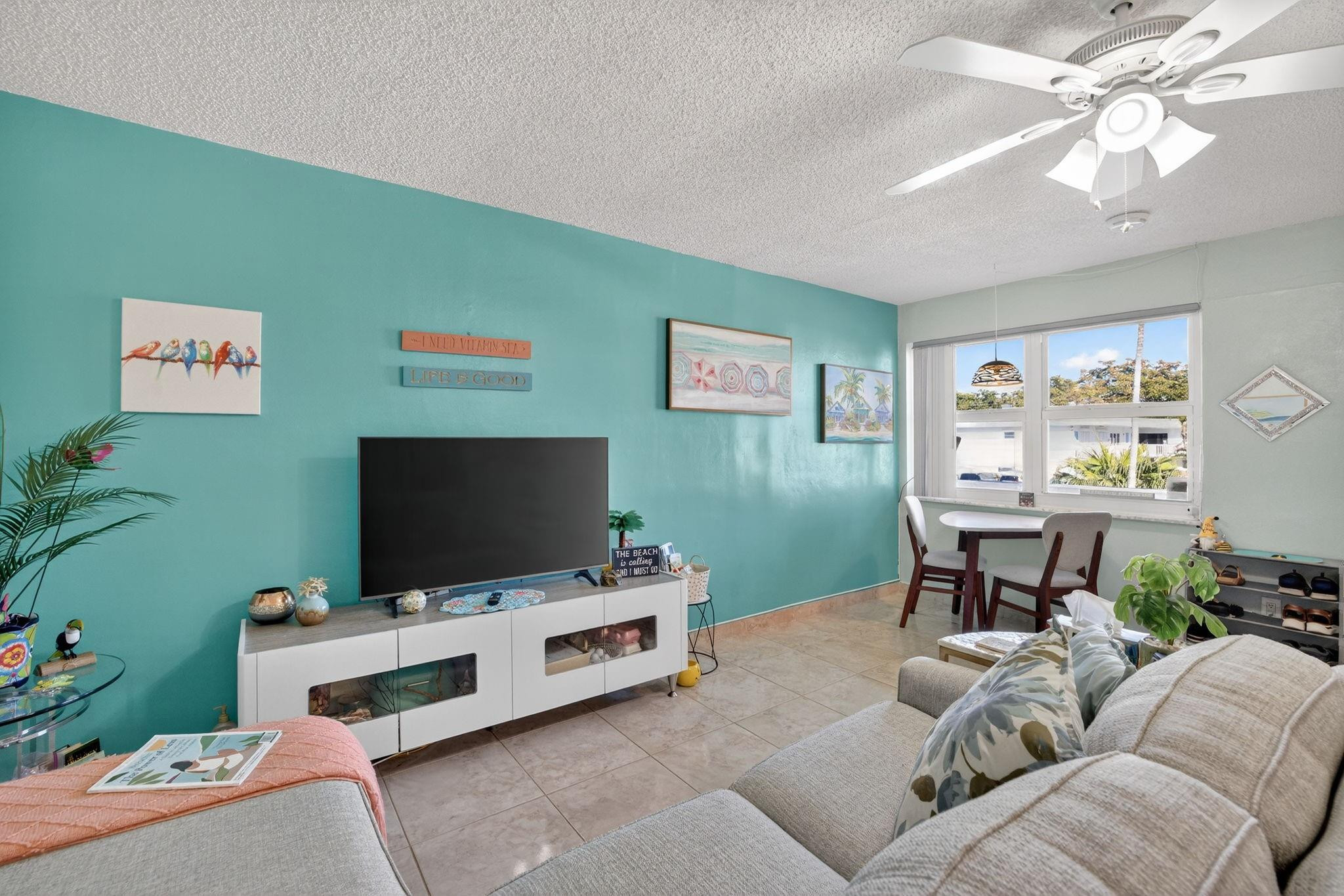 CRYSTAL COURT MANOR - Residential