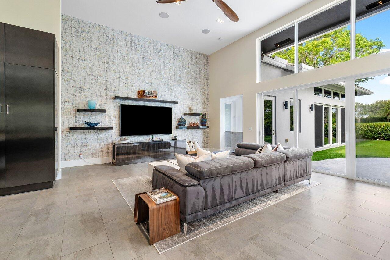 BOCAIRE GOLF CLUB 1 - Residential