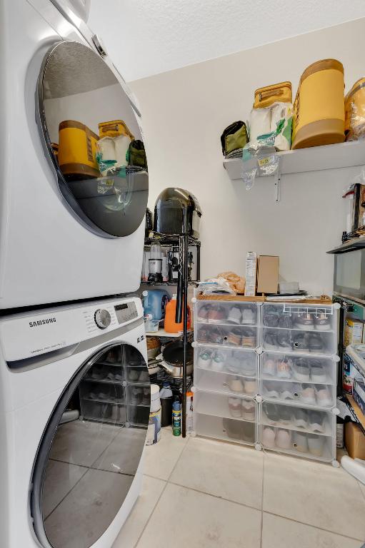 LAKESHORE AT NARCOOSSEE PH 1 - Residential