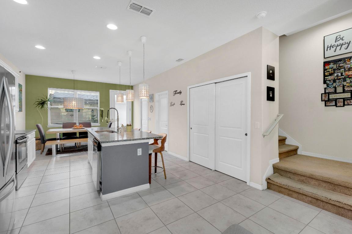 LAKESHORE AT NARCOOSSEE PH 1 - Residential