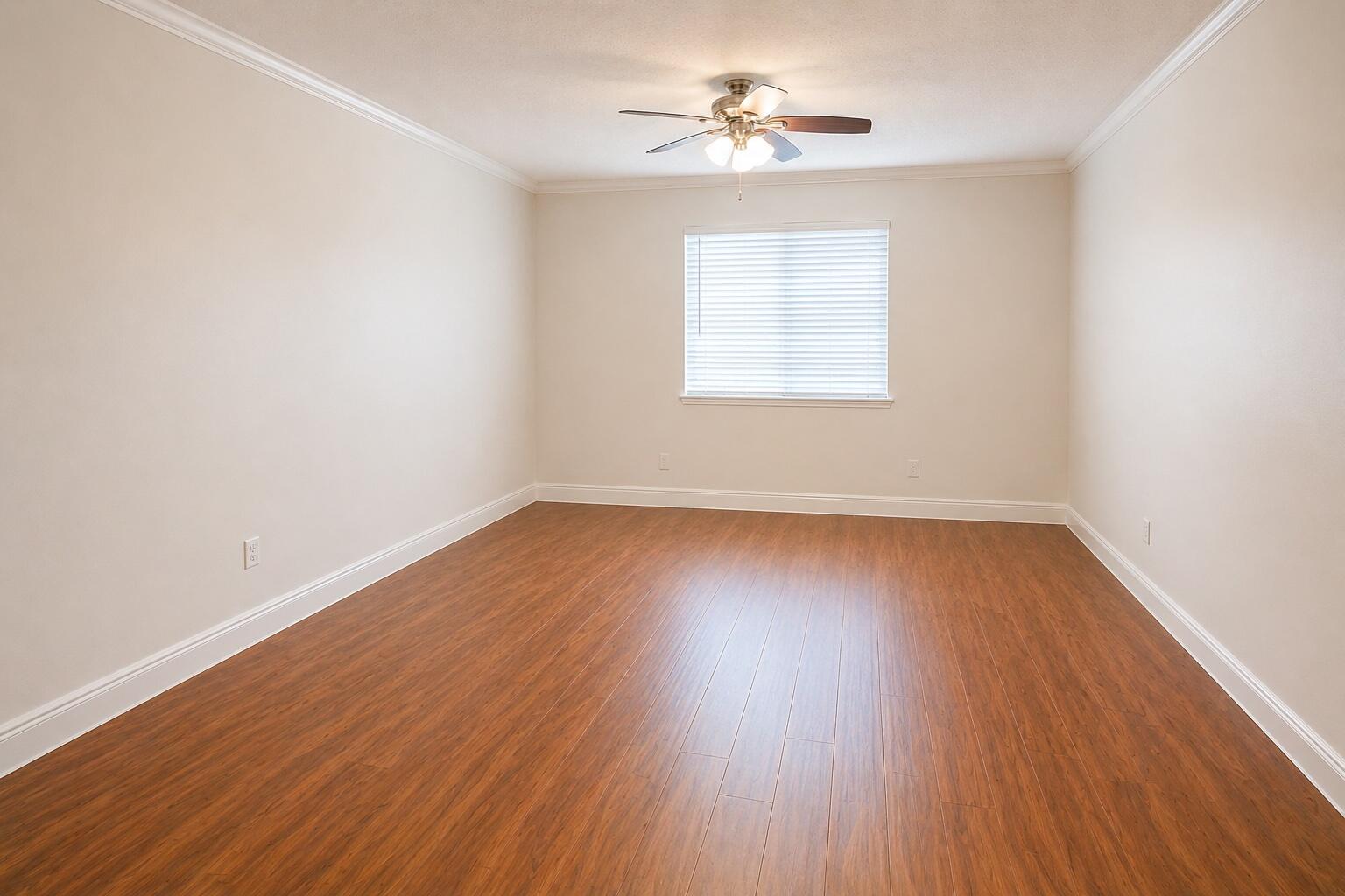 ADMIRALS PORT CONDO WEST BLDG - Residential