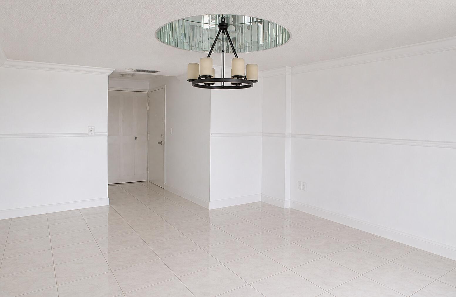 ADMIRALS PORT CONDO WEST BLDG - Residential