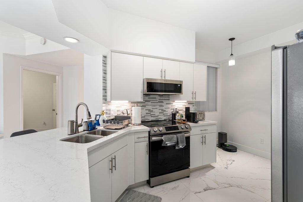 VILLAGE BY THE BAY CONDO - Residential Lease