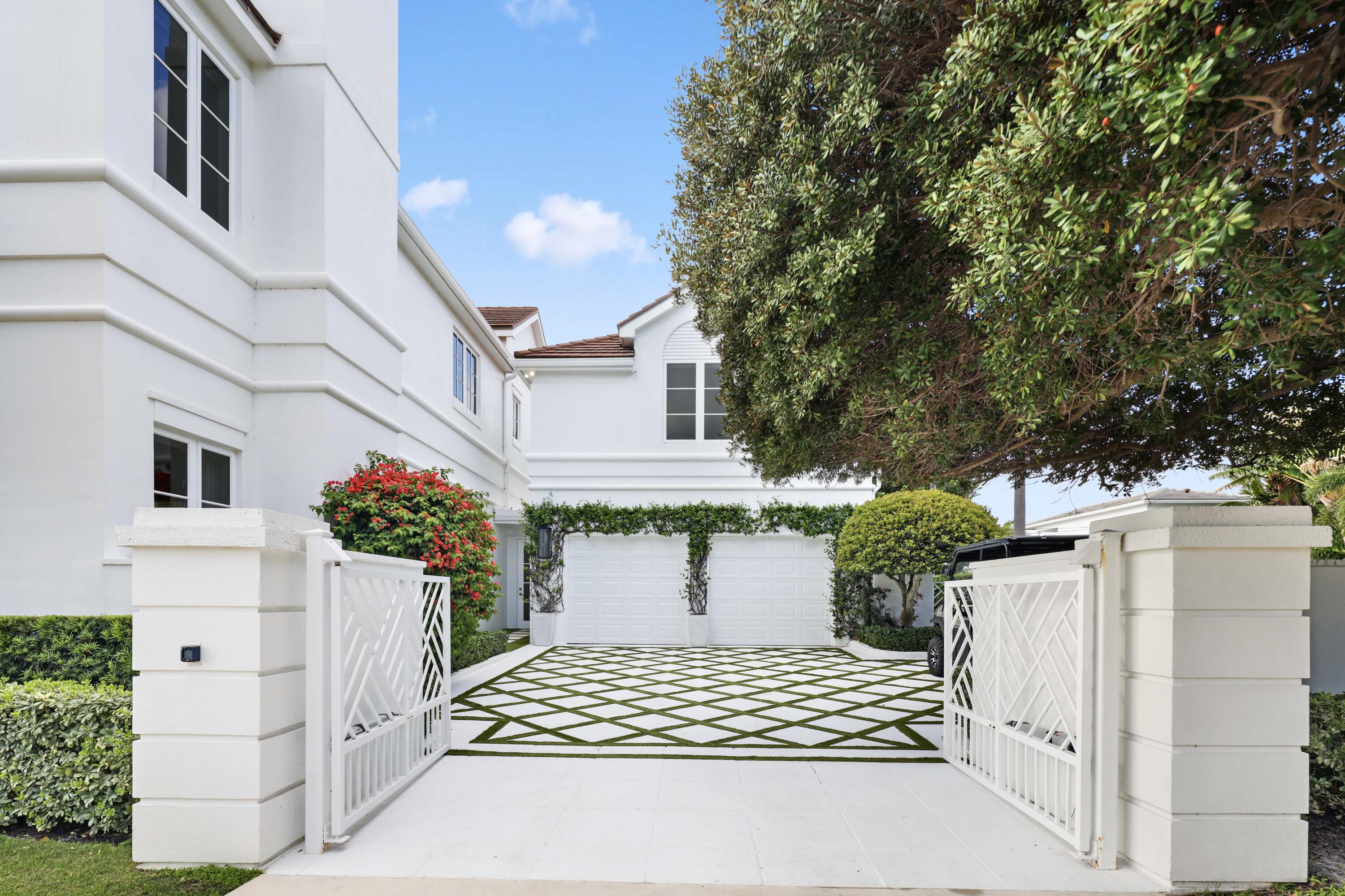 LITTLE RANCHES 1ST ADD - Residential