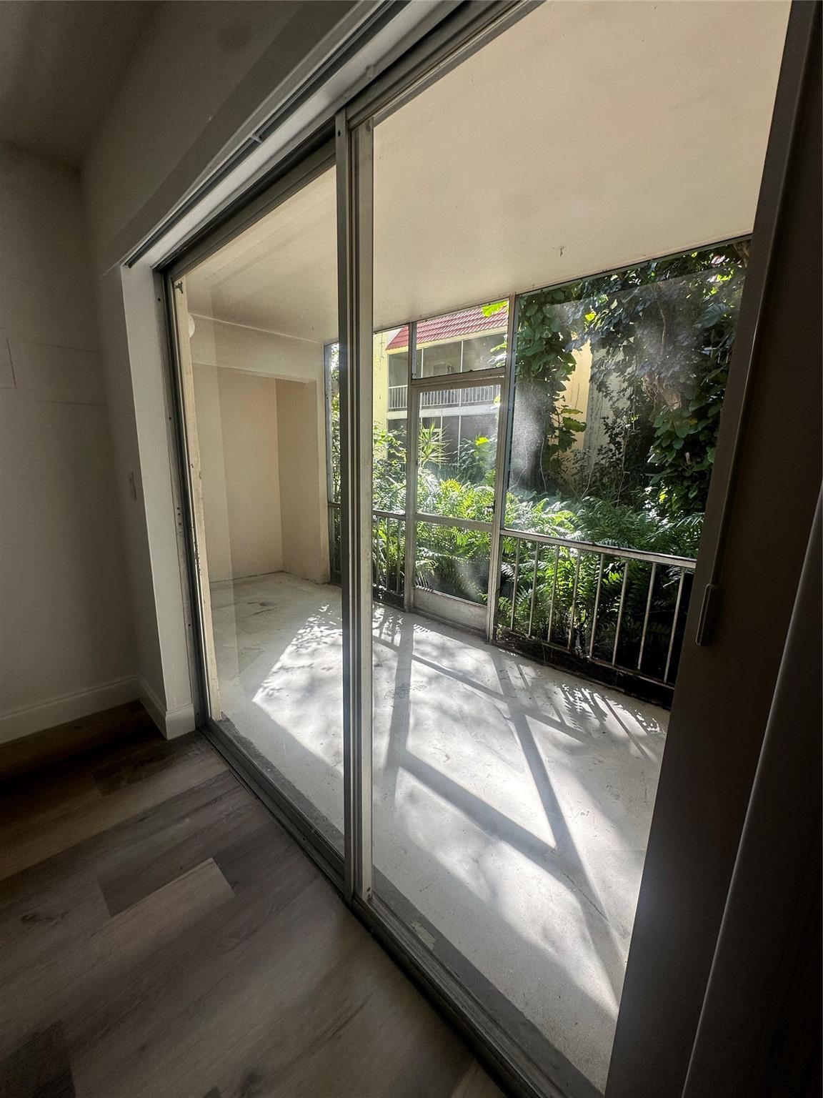 Spanish Oaks Condo - Residential Lease