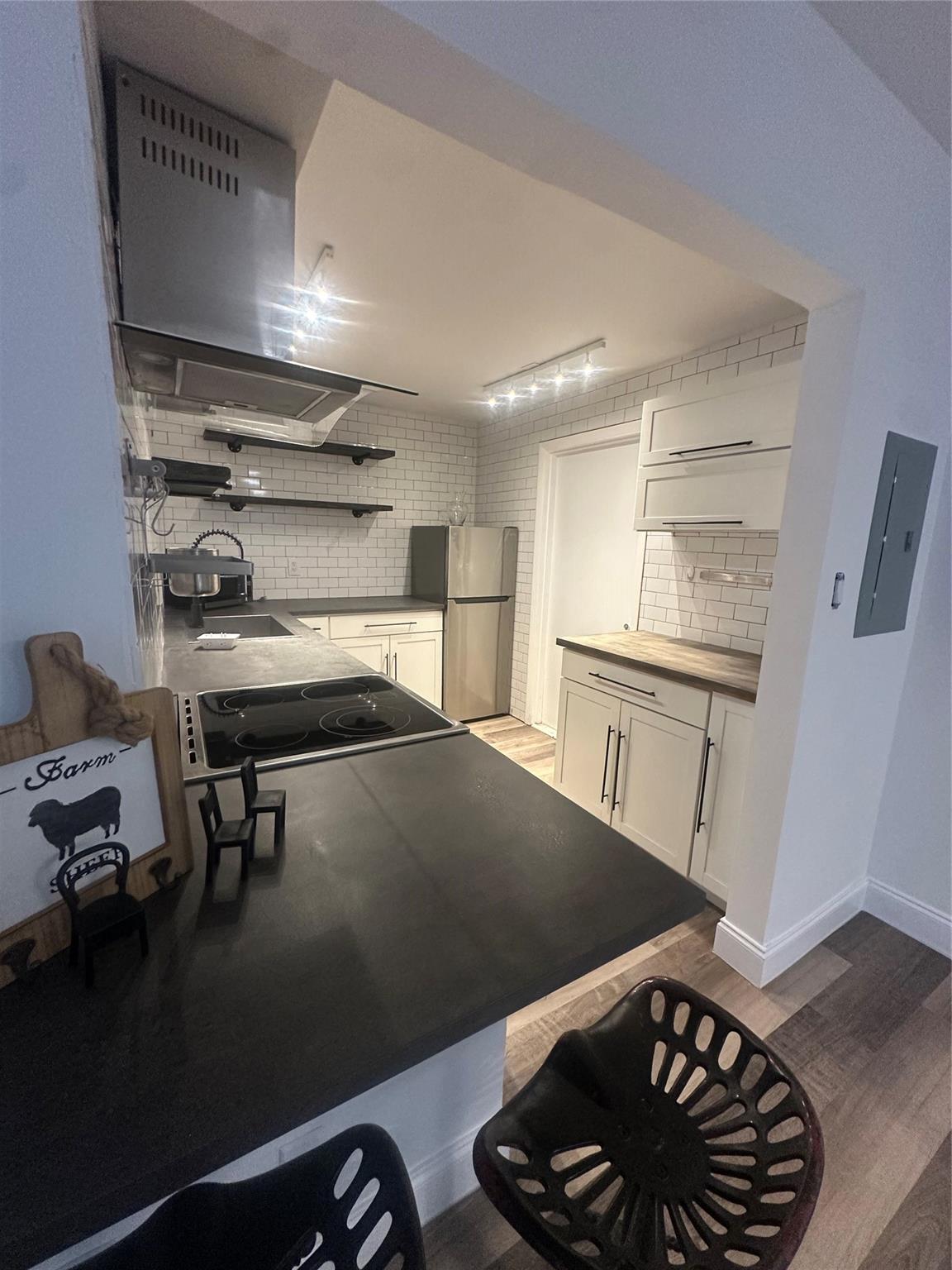 Spanish Oaks Condo - Residential Lease