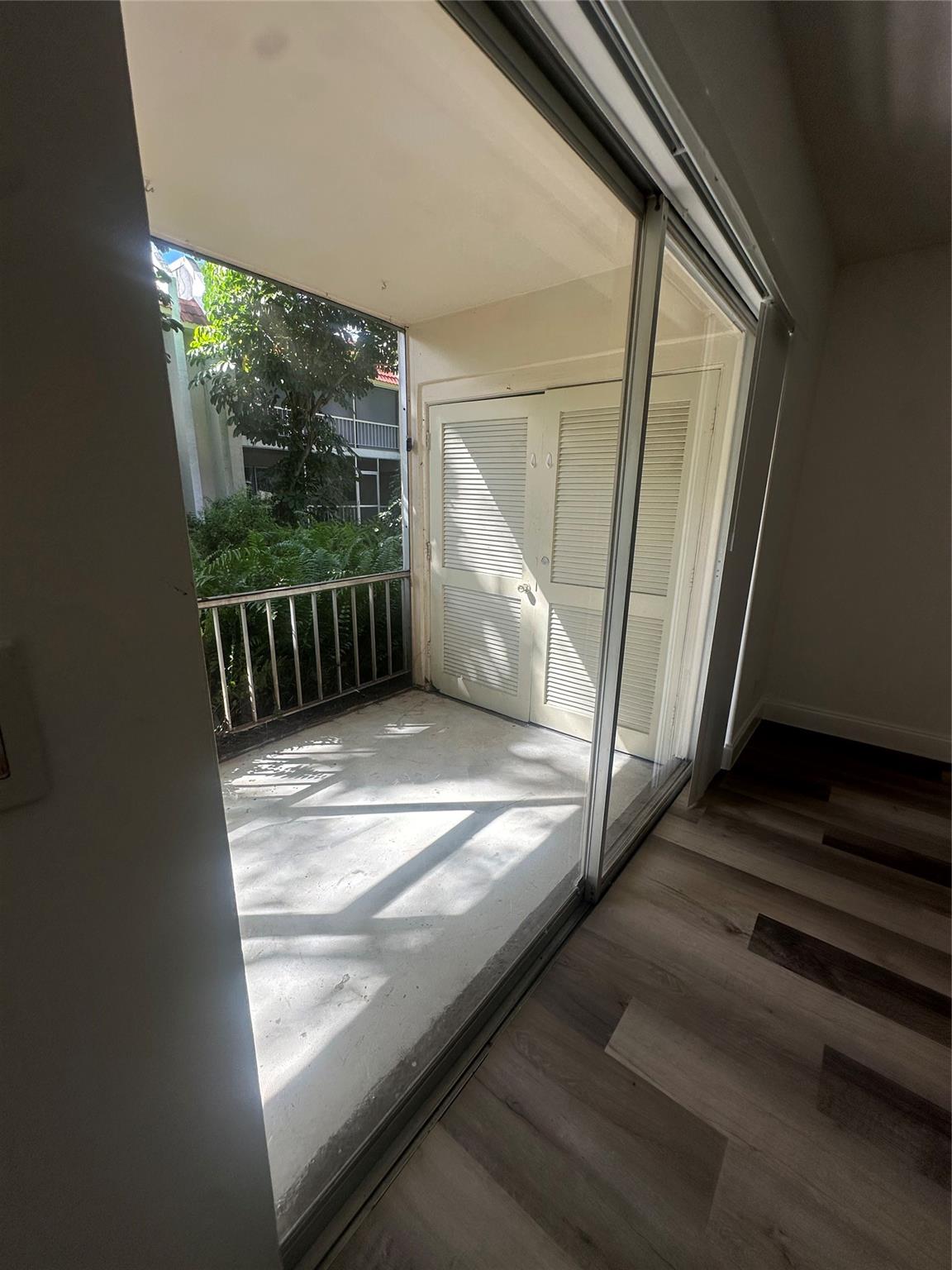 Spanish Oaks Condo - Residential Lease