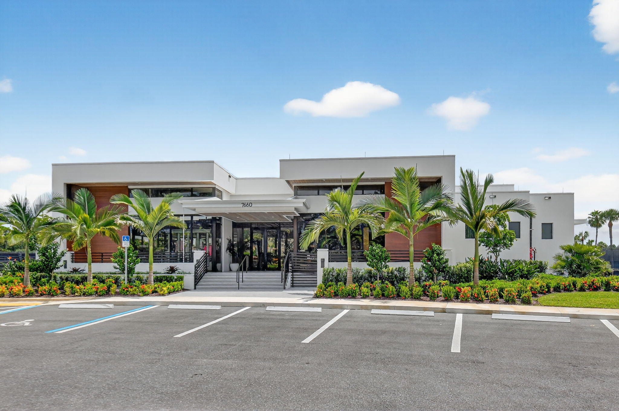 GLENEAGLES CONDO III - Residential Lease