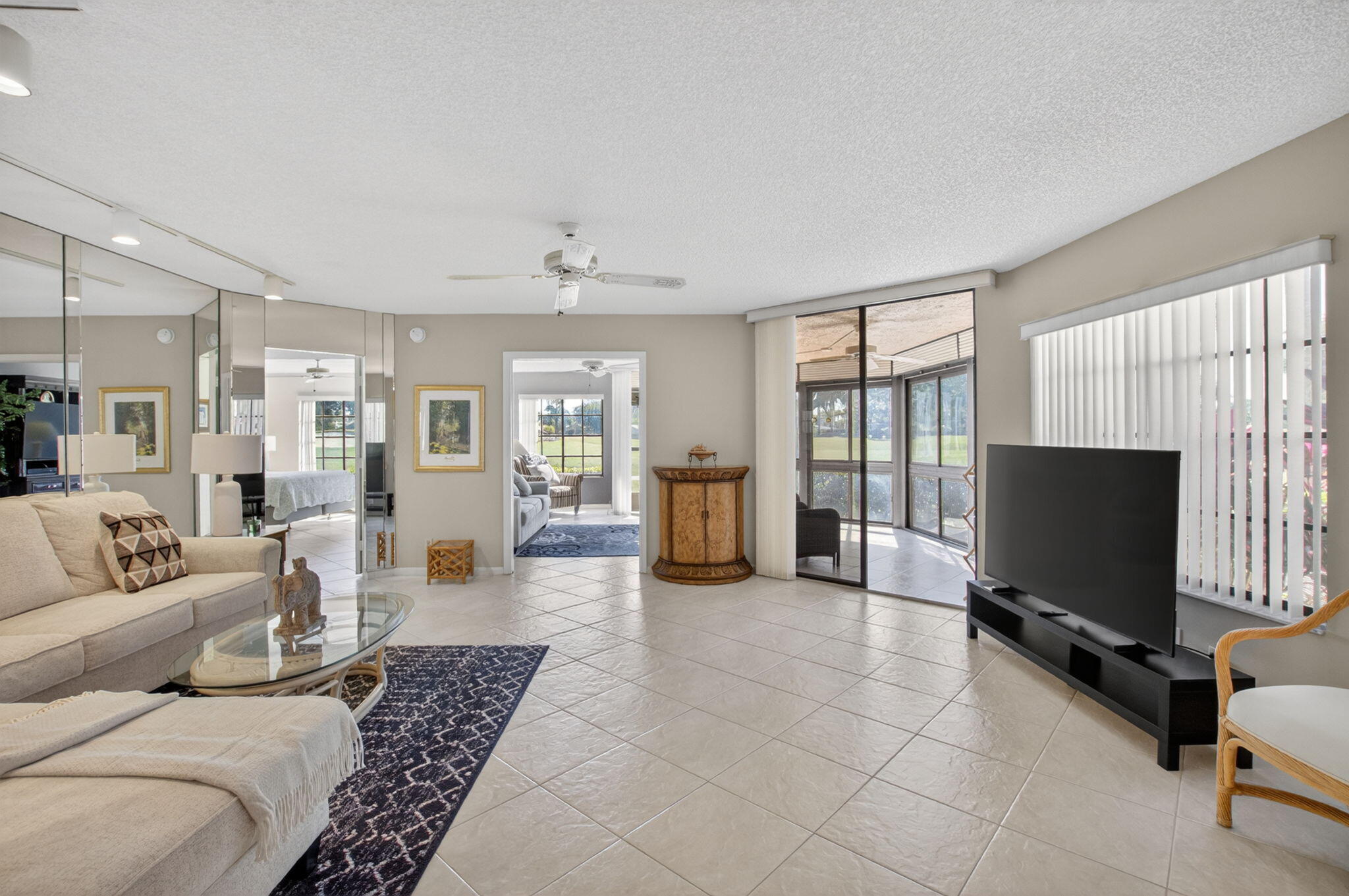 GLENEAGLES CONDO III - Residential Lease
