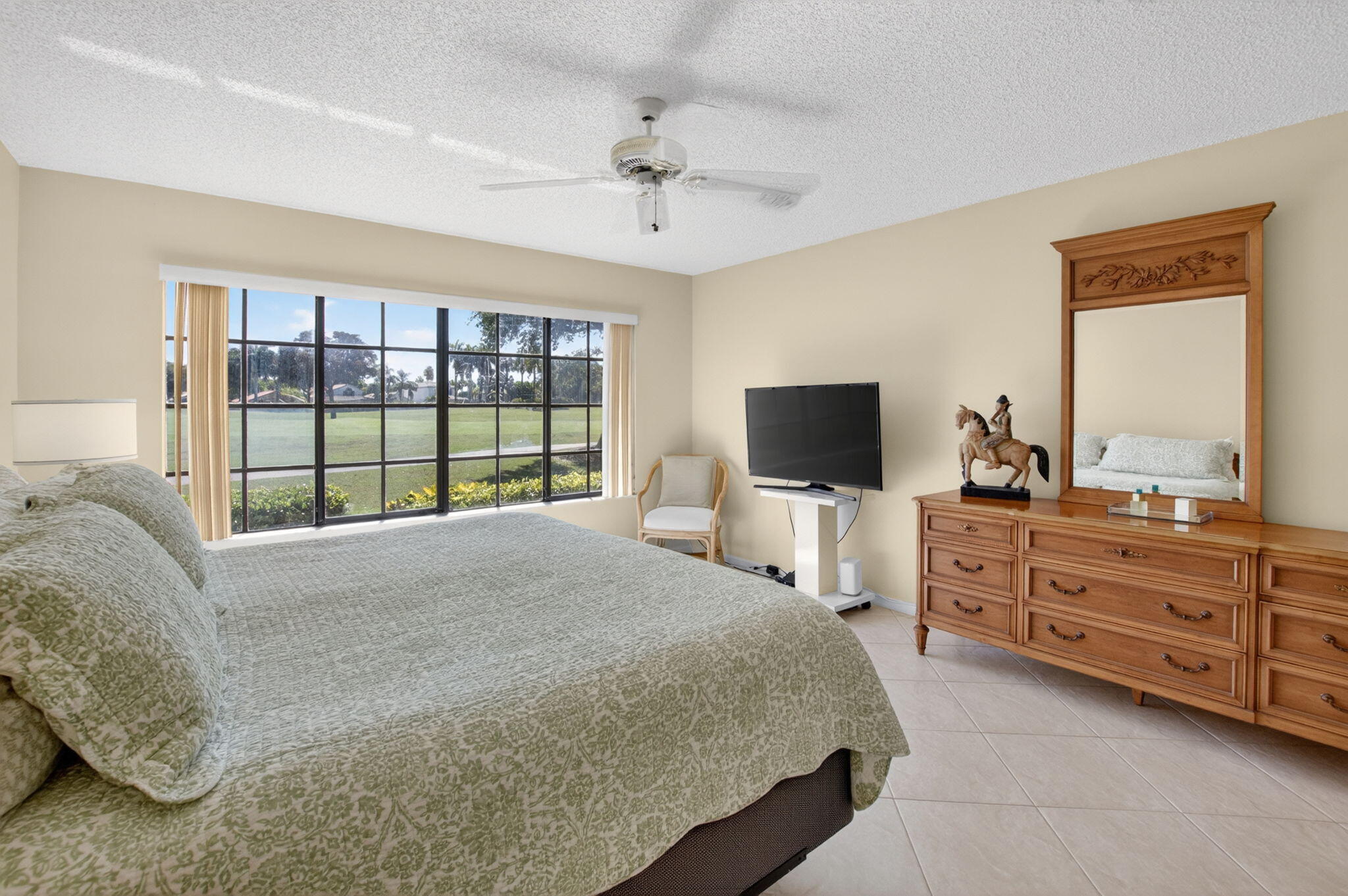 GLENEAGLES CONDO III - Residential Lease