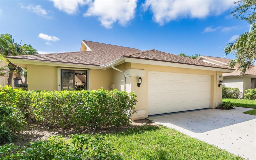 Photo of 120 Sea Steppes Court, Jupiter, FL 33477 (MLS # R10703990)