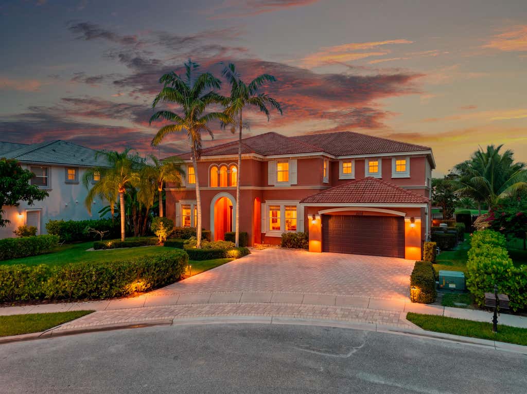 Photo of 2816 Pillsbury Way, Wellington, FL 33414 (MLS # B26047907)
