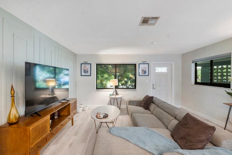 Tiny photo for 4450 NW 19th Avenue, Oakland Park, FL 33309 (MLS # B26082612)