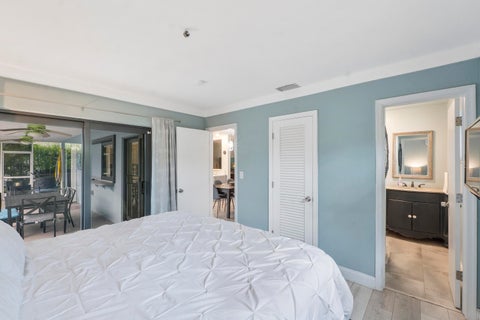 Tiny photo for 4450 NW 19th Avenue, Oakland Park, FL 33309 (MLS # B26082612)