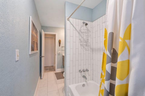 Tiny photo for 4450 NW 19th Avenue, Oakland Park, FL 33309 (MLS # B26082612)