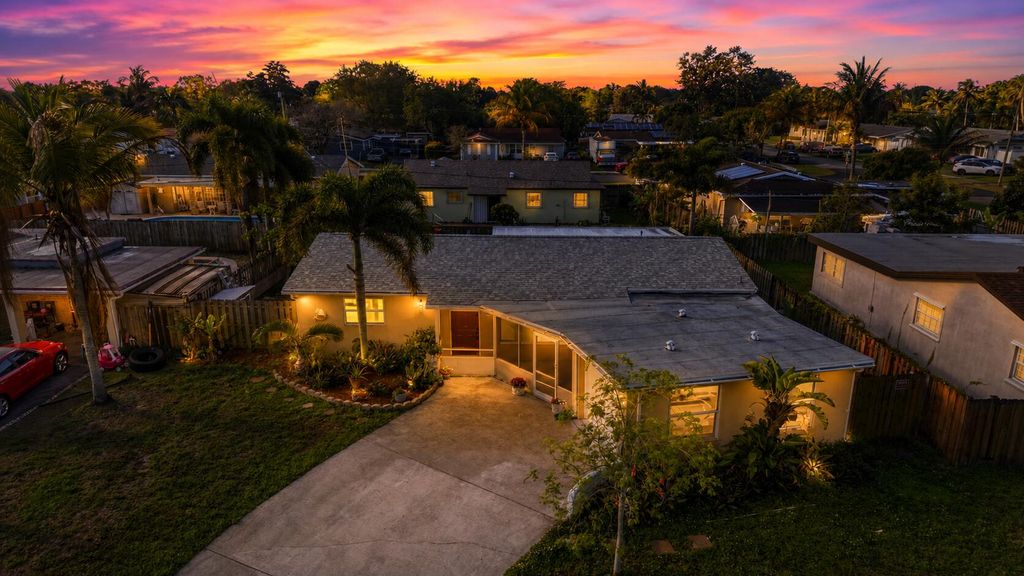 Photo of 6830 NW 8th Court, Margate, FL 33063 (MLS # B26034922)