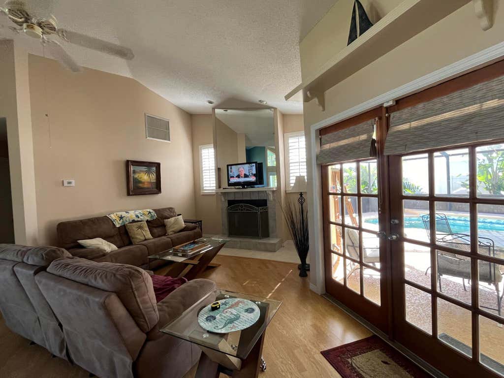 Photo of 586 SE Penn Avenue, Port Saint Lucie, FL 34952 (MLS # R11036385)