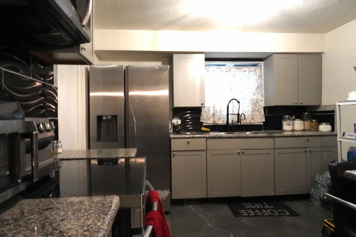 IRONS MANOR 5TH ADDN - Residential