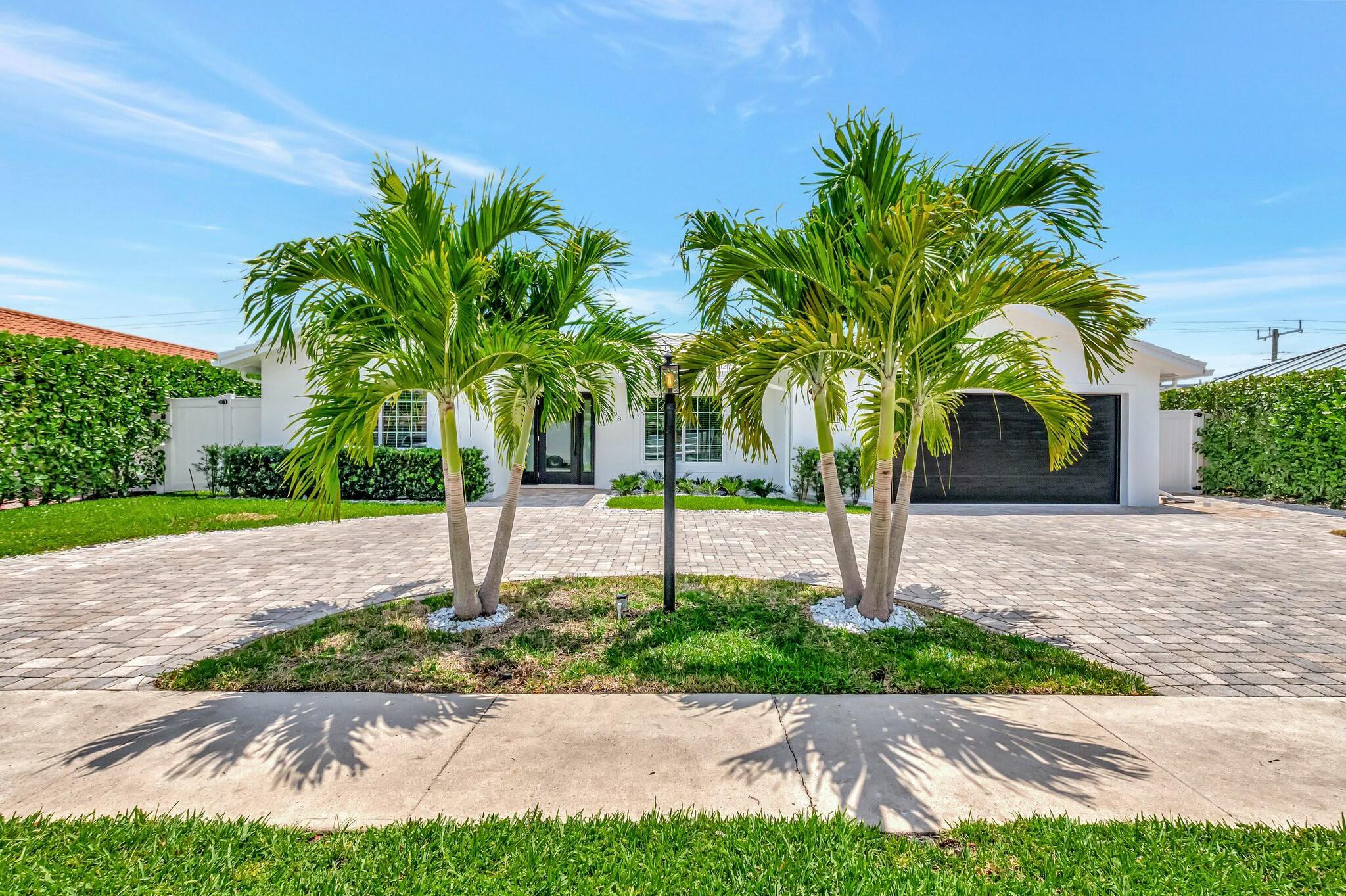 998 SW 7th Street