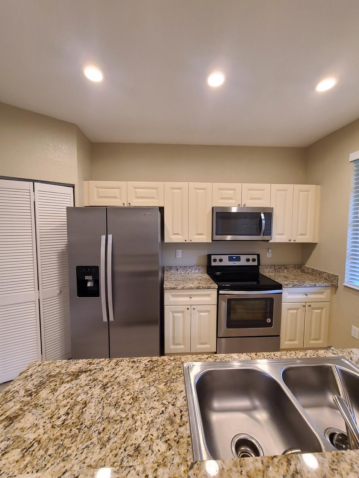 MARSH HARBOUR - Residential Lease