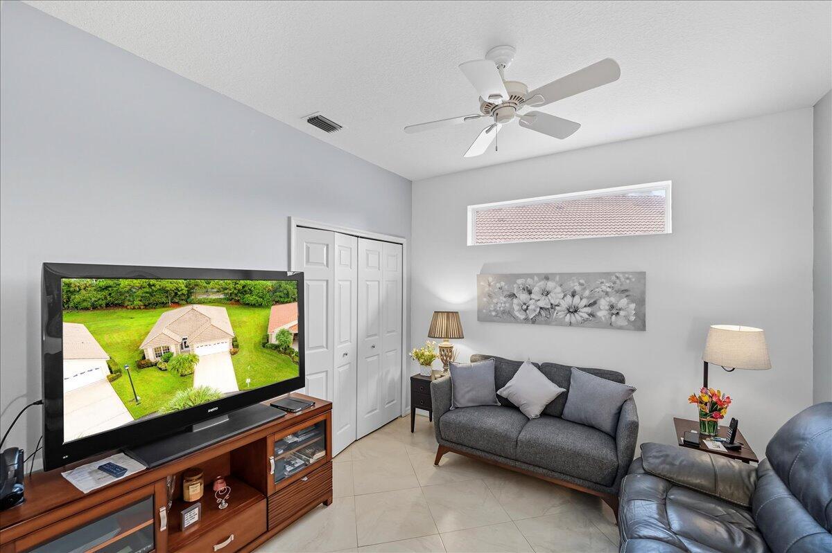 KINGS ISLE PH VII-A REPLA - Residential